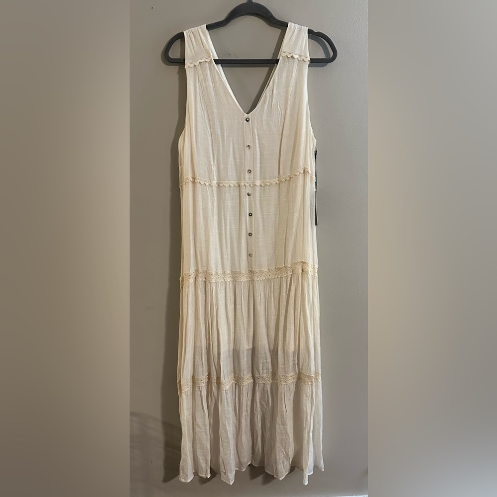 Cream Sleeveless Button-Down Dress